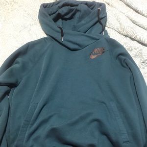 Nike Pullover